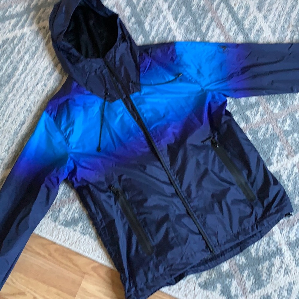 Body glove wind breaker